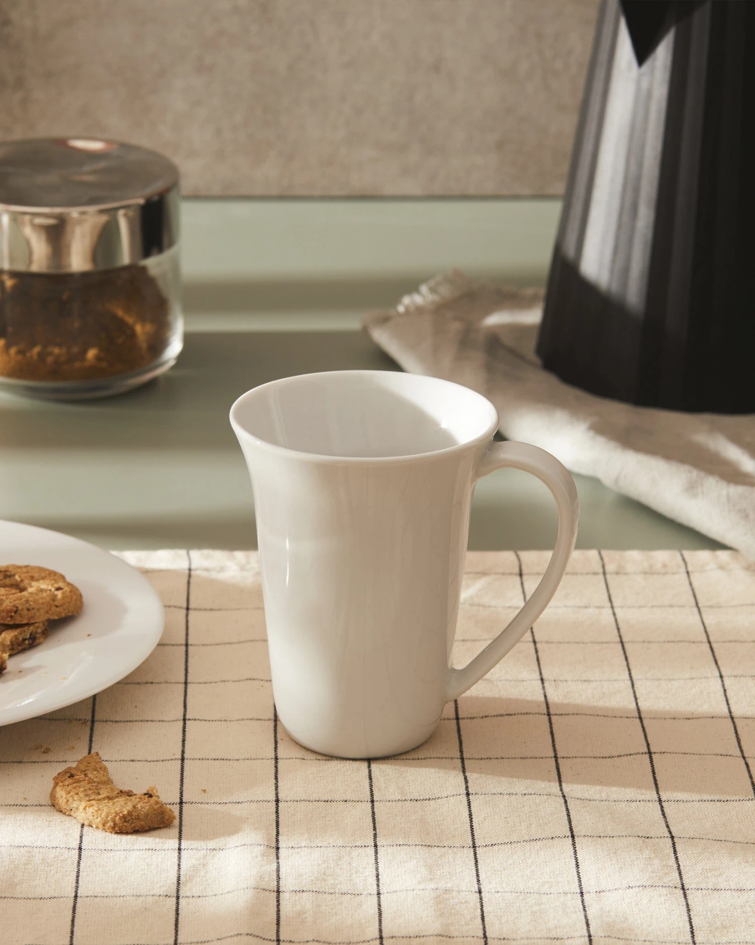 Alessi Mok Ku - TI05/89 - 300 Ml - Door Toyo Ito 2 Alessi Mok Ku - TI05/89 - 300 Ml - Door Toyo Ito - Afbeelding 2