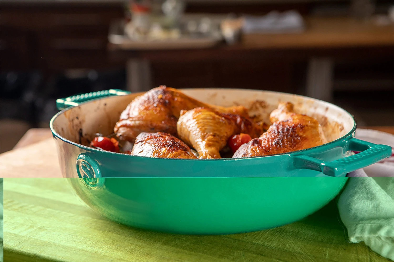 Saveur Selects Hapjespan Voyage - Saveur Blue - ø 30 Cm / 4.2 Liter - Geëmailleerde Anti-aanbaklaag 2 Saveur Selects Hapjespan Voyage - Saveur Blue - ø 30 Cm / 4.2 Liter - Geëmailleerde Anti-aanbaklaag - Afbeelding 2