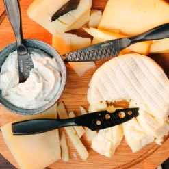 Boska Kaasmessenset Mini Monaco+ Zwart 9 Boska Kaasmessenset Mini Monaco+ Zwart -Alessi Verkoopwinkel 307088 BOSKACheeseKnifeSetMiniMonaco Black 9 2400x