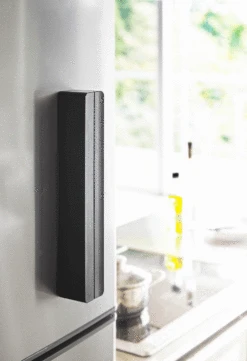 Yamazaki Foliehouder Tower Zwart 7 Yamazaki Foliehouder Tower Zwart -Alessi Verkoopwinkel 3248 TOWER MAGNETIC WRAP CASE BK 03 1000x