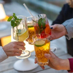 Koziol Longdrinkglas - Onbreekbaar Superglas - Club Kunststof - 400 Ml 7 Koziol Longdrinkglas - Onbreekbaar Superglas - Club Kunststof - 400 Ml -Alessi Verkoopwinkel 3578 3401 3402 club superglas 4009 4021 cheers rooftop os