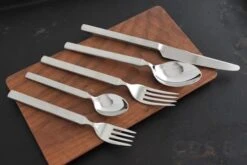 Alessi Serveerlepel - Voor Risotto - Dry - 4180/27 - Door Achille Castiglioni 5 Alessi Serveerlepel - Voor Risotto - Dry - 4180/27 - Door Achille Castiglioni -Alessi Verkoopwinkel 484 2 3