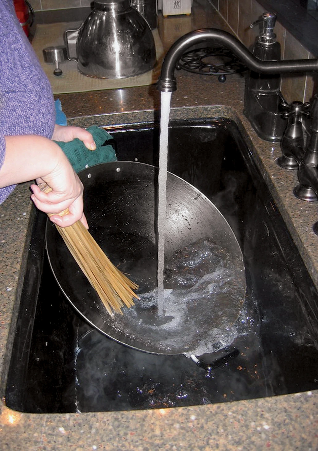 Paderno Reinigingsborstel Wok Bamboe - 25.5 Cm 2 Paderno Reinigingsborstel Wok Bamboe - 25.5 Cm - Afbeelding 2