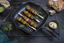 BK Grillpan Bourgogne - Jet Black - 26 X 26 Cm - Zonder Anti-aanbaklaag 3 BK Grillpan Bourgogne - Jet Black - 26 X 26 Cm - Zonder Anti-aanbaklaag -Alessi Verkoopwinkel 549eb44e6fc73539e3551ff17194db442574044c H6071 946 BOUR SC2 LR 72dpi