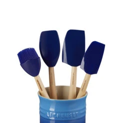 Le Creuset Spatelset - Met Spatelpot - Premium - Azure - 5-delig 8 Le Creuset Spatelset - Met Spatelpot - Premium - Azure - 5-delig -Alessi Verkoopwinkel 91057001220000 alt1