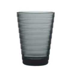 Iittala Glas Aino Aalto - Donkergrijs - 330 Ml - 2 Stuks 5 Iittala Glas Aino Aalto - Donkergrijs - 330 Ml - 2 Stuks -Alessi Verkoopwinkel Aino Aalto tumbler 33 cl dark grey 2pcs