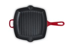 BK Grillpan Bourgogne - Chili Red - 26 X 26 Cm - Geëmailleerde Anti-aanbaklaag 7 BK Grillpan Bourgogne - Chili Red - 26 X 26 Cm - Geëmailleerde Anti-aanbaklaag -Alessi Verkoopwinkel H6072 946 BOUR PE HR 300dpi 9fca