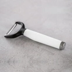 KitchenAid Dunschiller Classic 18 Cm - White 7 KitchenAid Dunschiller Classic 18 Cm - White -Alessi Verkoopwinkel KitchenAid obierak Y do szparagow CLASSIC White KCG145OHWHE 5057982066086