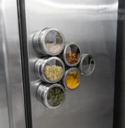 Blackwell Kruidenpotjes Magnetisch - Inclusief 9 Potjes - RVS 10 Blackwell Kruidenpotjes Magnetisch - Inclusief 9 Potjes - RVS -Alessi Verkoopwinkel Kruidenpotjes 4