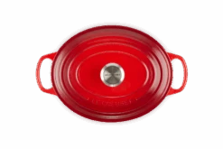 Le Creuset Braadpan Signature - Ovaal - Kersenrood - ø 33 Cm / 7.5 Liter 9 Le Creuset Braadpan Signature - Ovaal - Kersenrood - ø 33 Cm / 7.5 Liter -Alessi Verkoopwinkel LC 20191021 HL PS FS 21178290602430 004 1