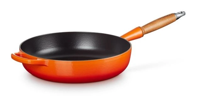 Le Creuset Hapjespan Signature - Oranjerood - ø 28 Cm / 3.6 Liter- Geëmailleerde Anti-aanbaklaag 1 Le Creuset Hapjespan Signature - Oranjerood - ø 28 Cm / 3.6 Liter- Geëmailleerde Anti-aanbaklaag