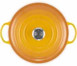 Le Creuset Braadpan Signature - Marmite - Nectar - ø 26 Cm / 4.1 Liter 8 Le Creuset Braadpan Signature - Marmite - Nectar - ø 26 Cm / 4.1 Liter -Alessi Verkoopwinkel LC 20220721 HL PS FS 21114266724430 004