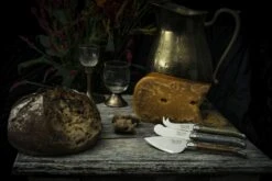 Laguiole Style De Vie Kaasmessenset Treasure 3 Stuks 7 Laguiole Style De Vie Kaasmessenset Treasure 3 Stuks -Alessi Verkoopwinkel Laguiole Kaasmessen Sfeer03