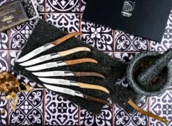 Laguiole Style De Vie Steakmessen Luxury Line 6 Stuks 8 Laguiole Style De Vie Steakmessen Luxury Line 6 Stuks -Alessi Verkoopwinkel Luxury line steakmessen gemengd hout sf gr 3