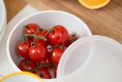 Mepal Multikom Cirqula Nordic Blue ø 16 Cm / 750 Ml 5 Mepal Multikom Cirqula Nordic Blue ø 16 Cm / 750 Ml -Alessi Verkoopwinkel Mepal Multikom Sfeerfoto 9