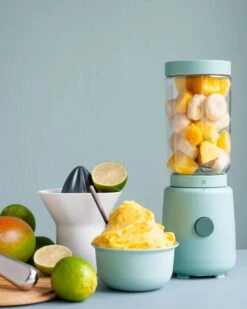 RIG TIG Rig-Tig Blender Foodie - Groen - UNIT 10 - 500 Ml 7 RIG TIG Rig-Tig Blender Foodie - Groen - UNIT 10 - 500 Ml -Alessi Verkoopwinkel Nicecream Rigtig bakalite.se 1