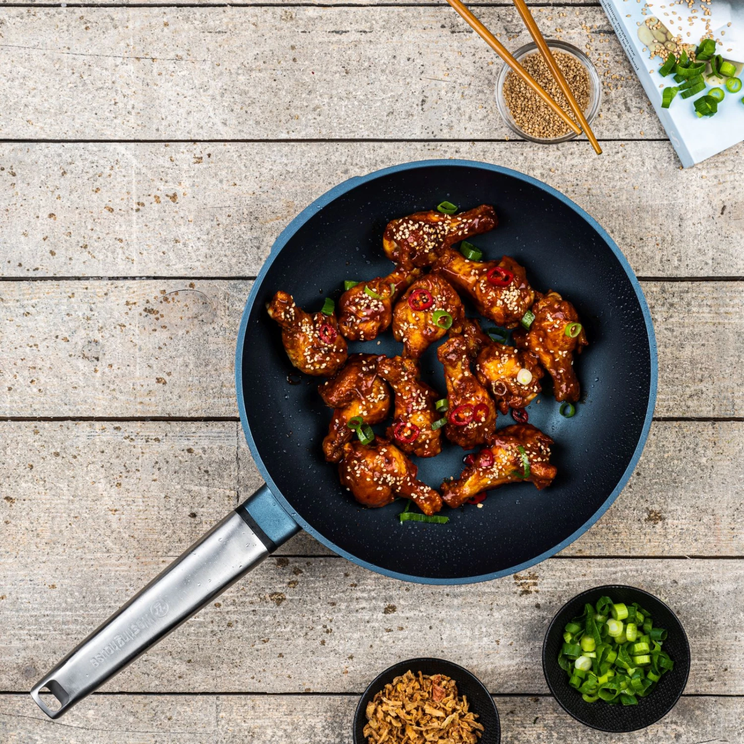 Westinghouse Wokpan Performance - Bravery Blue - ø 28 Cm - Standaard Anti-aanbaklaag 9 Westinghouse Wokpan Performance - Bravery Blue - ø 28 Cm - Standaard Anti-aanbaklaag - Afbeelding 9