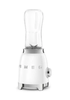 SMEG Smoothie Blender - Compact - Wit - 600 Ml - PBF01WHEU 13 SMEG Smoothie Blender - Compact - Wit - 600 Ml - PBF01WHEU -Alessi Verkoopwinkel WEB PBF01WHEU 5.jpg