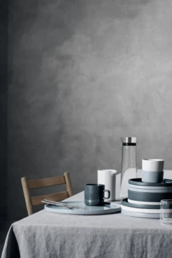 Blomus Schenkkan Pilare - Agave Green - 1 Liter 7 Blomus Schenkkan Pilare - Agave Green - 1 Liter -Alessi Verkoopwinkel blomus mio 26