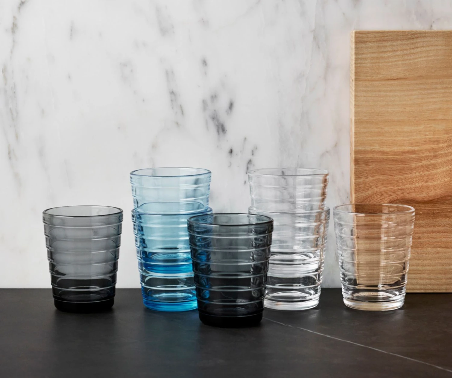 Iittala Glas Aino Aalto - Donkergrijs - 220 Ml - 2 Stuks 2 Iittala Glas Aino Aalto - Donkergrijs - 220 Ml - 2 Stuks - Afbeelding 2