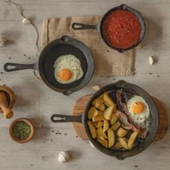 Blackwell Koekenpan - Gietijzer - ø 20 Cm - Zonder Anti-aanbaklaag 15 Blackwell Koekenpan - Gietijzer - ø 20 Cm - Zonder Anti-aanbaklaag -Alessi Verkoopwinkel jh gietijzer 002 2 1