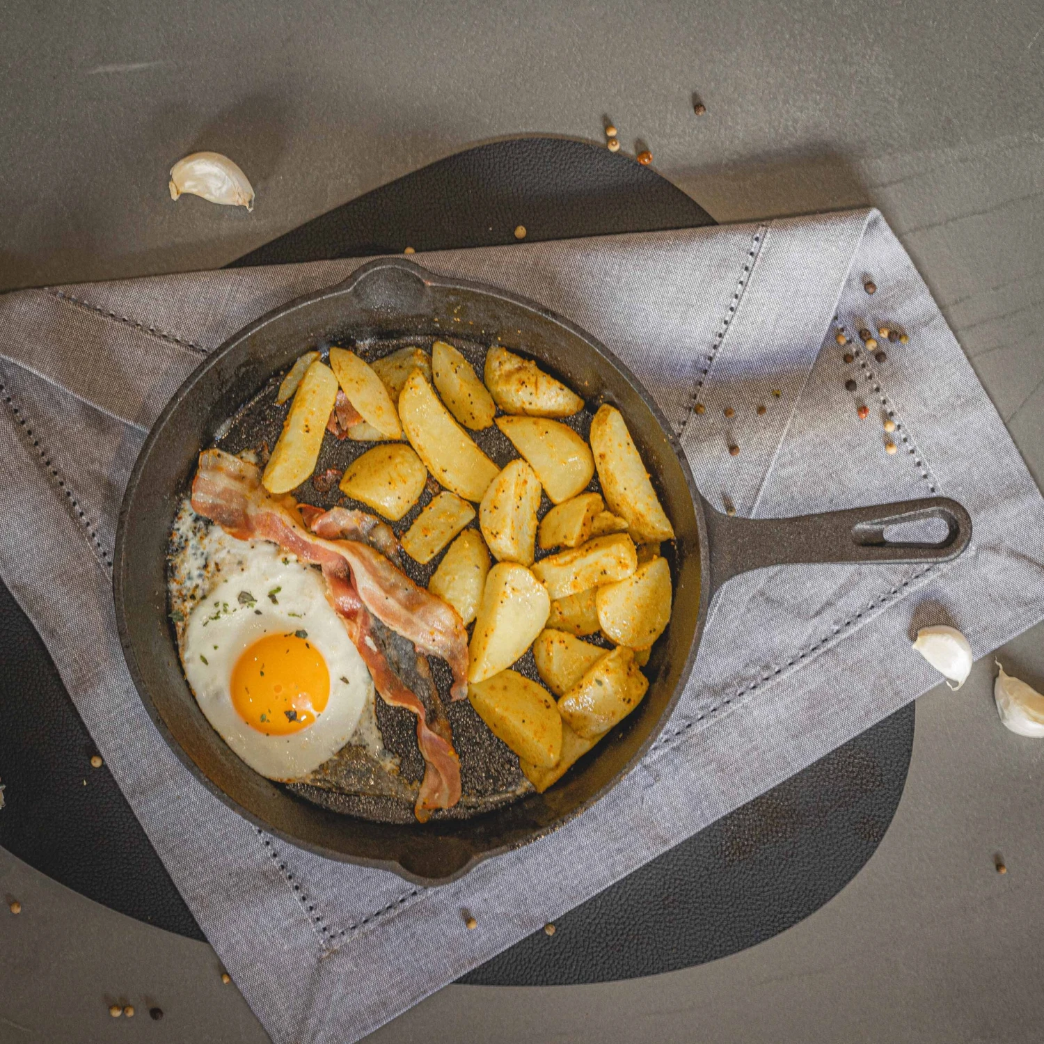 Blackwell Koekenpan - Gietijzer - ø 25 Cm - Zonder Anti-aanbaklaag 6 Blackwell Koekenpan - Gietijzer - ø 25 Cm - Zonder Anti-aanbaklaag - Afbeelding 6