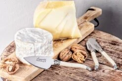 Laguiole Style De Vie Kaasmessen Parelmoer 3-Delig 6 Laguiole Style De Vie Kaasmessen Parelmoer 3-Delig -Alessi Verkoopwinkel kaasmes parelmoer