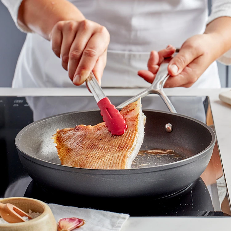 Demeyere Koekenpannen Alu Pro 5 - Duraslide Titanium - ø 20 + 24 Cm - Standaard Anti-aanbaklaag 3 Demeyere Koekenpannen Alu Pro 5 - Duraslide Titanium - ø 20 + 24 Cm - Standaard Anti-aanbaklaag - Afbeelding 3