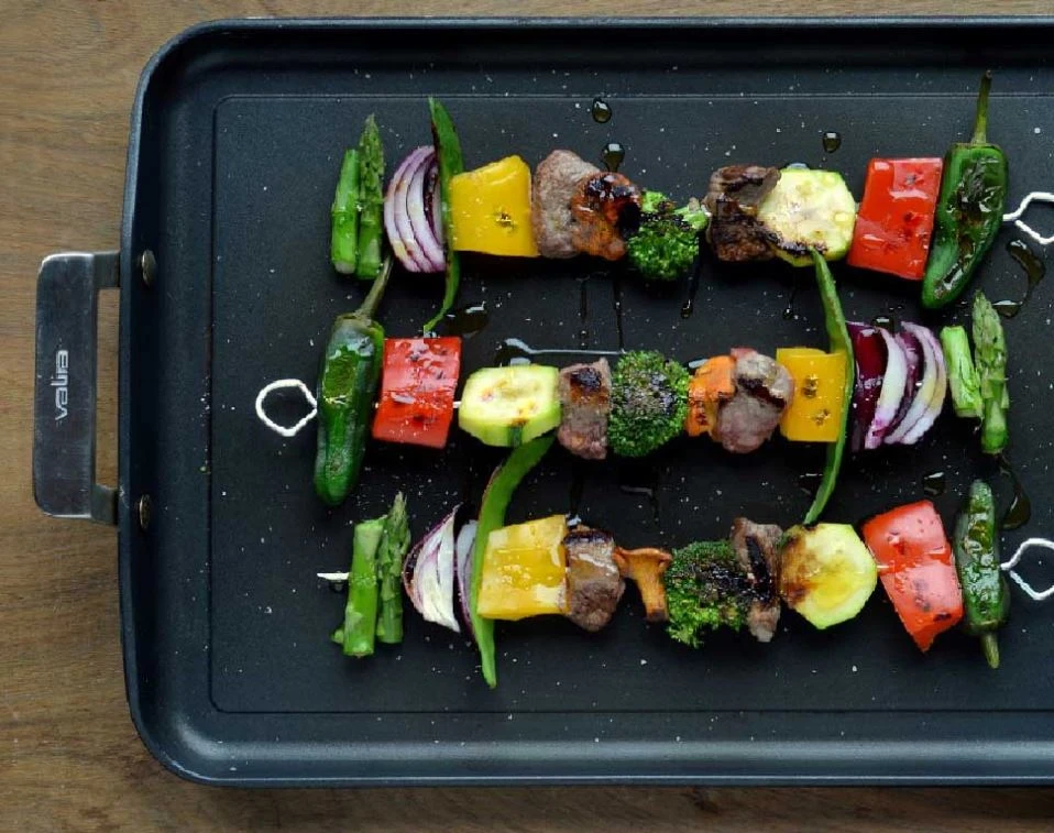 Valira Bakplaat Aire - 28 X 28 Cm - Standaard Anti-aanbaklaag 7 Valira Bakplaat Aire - 28 X 28 Cm - Standaard Anti-aanbaklaag - Afbeelding 7