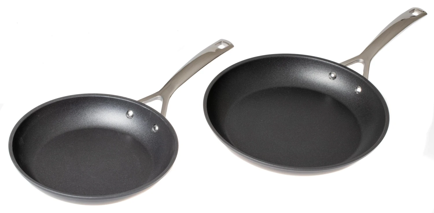 Le Creuset Koekenpannenset Les Forgées TNS - ø 24 En 28 Cm - Standaard Anti-aanbaklaag 4 Le Creuset Koekenpannenset Les Forgées TNS - ø 24 En 28 Cm - Standaard Anti-aanbaklaag - Afbeelding 4