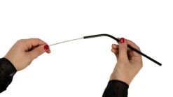 Sareva Herbruikbare Rietjes - Met Borstel - Zwart - Gebogen - 4 Stuks 8 Sareva Herbruikbare Rietjes - Met Borstel - Zwart - Gebogen - 4 Stuks -Alessi Verkoopwinkel product hand 2