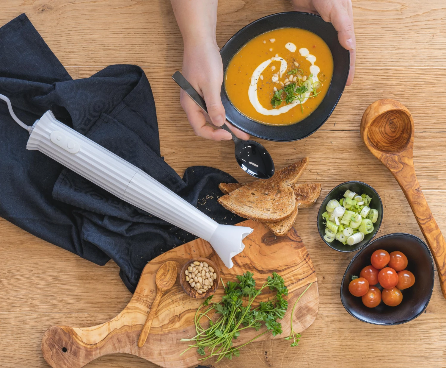 Alessi Staafmixer Set Plissé - Wit - Michele De Lucchi - MDL10S W 2 Alessi Staafmixer Set Plissé - Wit - Michele De Lucchi - MDL10S W - Afbeelding 2