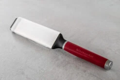 KitchenAid Rasp Core - Keizerrood Fijn 6 KitchenAid Rasp Core - Keizerrood Fijn -Alessi Verkoopwinkel yt2r0s5aqy26nq44ndyu 03870